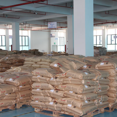 55A ~ 95A المواد بيضاء SEBS TPV لأجزاء السيارات ISO14001 الموافقة