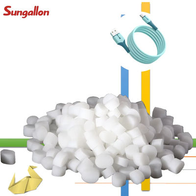 Flame-Retardant TPE Granules for Smartphone Chargers Audio Cables & Industrial Wiring Durable Cable Sheath Material