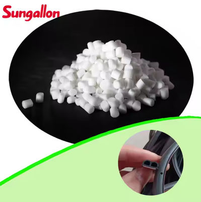 Sungallon serii GP550 Elastomer termoplastyczny (TPE) Surowce TPR Materiał plastikowy stosowany w taśmach uszczelniających samochodów